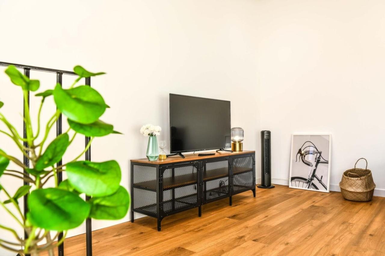 Apartamento Le Duplex - Terrasse Au Coeur De Marseille Panier Exterior foto
